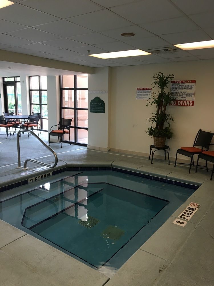 Wingate By Wyndham Panama City Area Lynn Haven Exterior foto